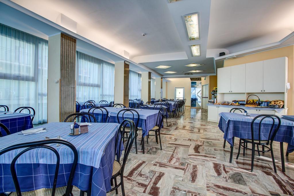 Hotel San Paolo Ріміні Екстер'єр фото