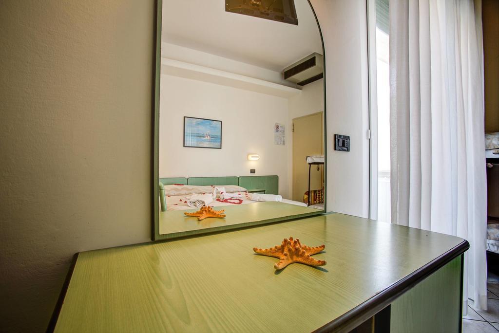 Hotel San Paolo Ріміні Екстер'єр фото
