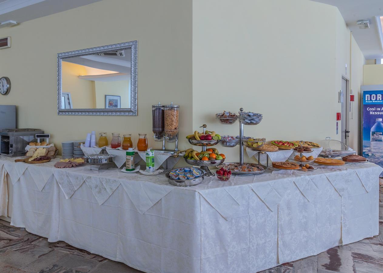 Hotel San Paolo Ріміні Екстер'єр фото
