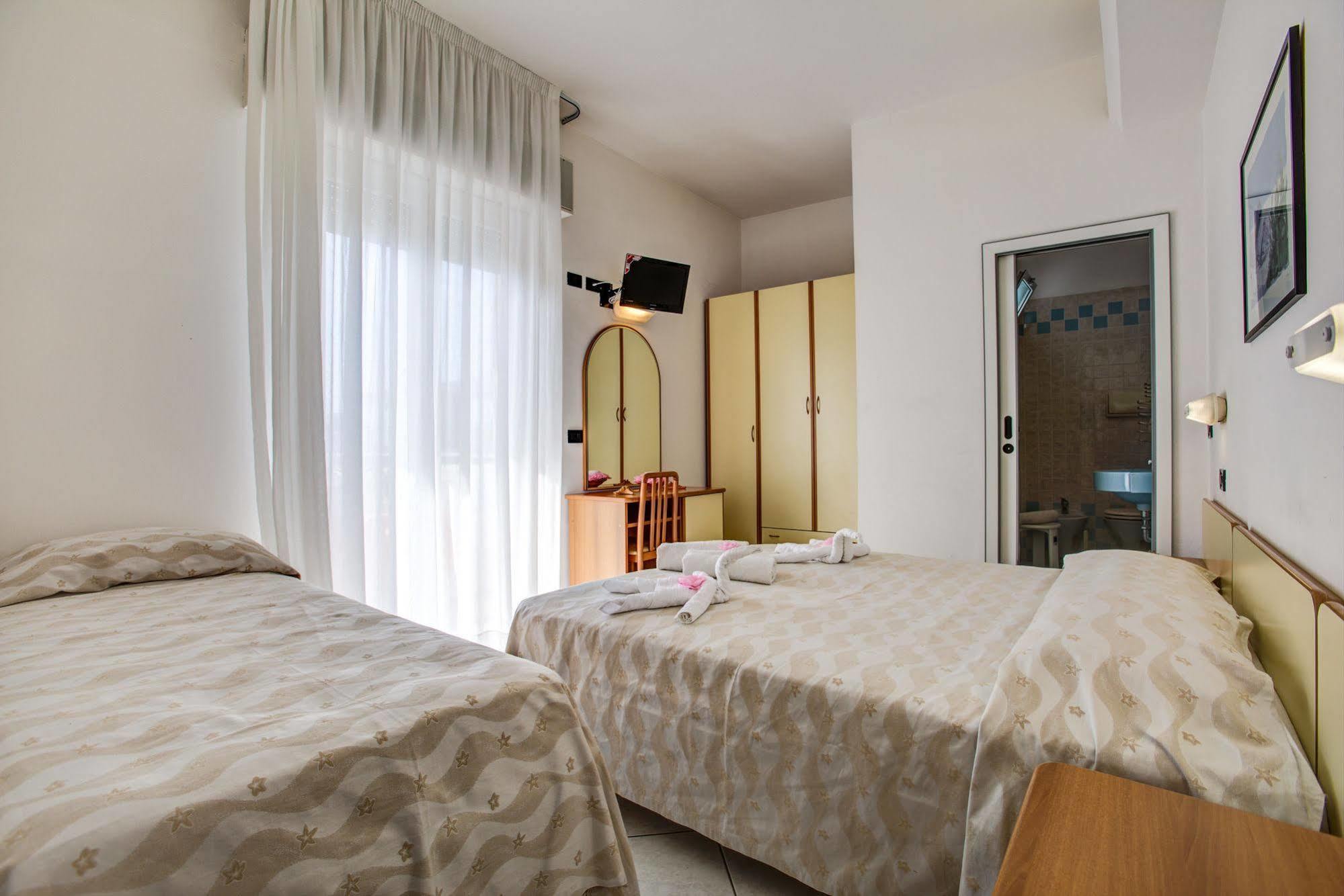 Hotel San Paolo Ріміні Екстер'єр фото