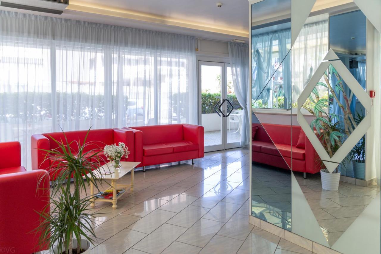 Hotel San Paolo Ріміні Екстер'єр фото