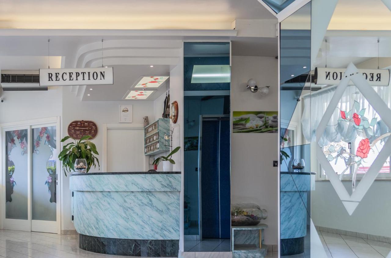 Hotel San Paolo Ріміні Екстер'єр фото